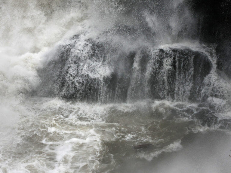 White River Falls closeup